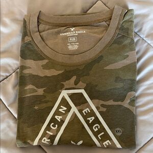 American Eagle Outfitters Men's Green Camo Tee